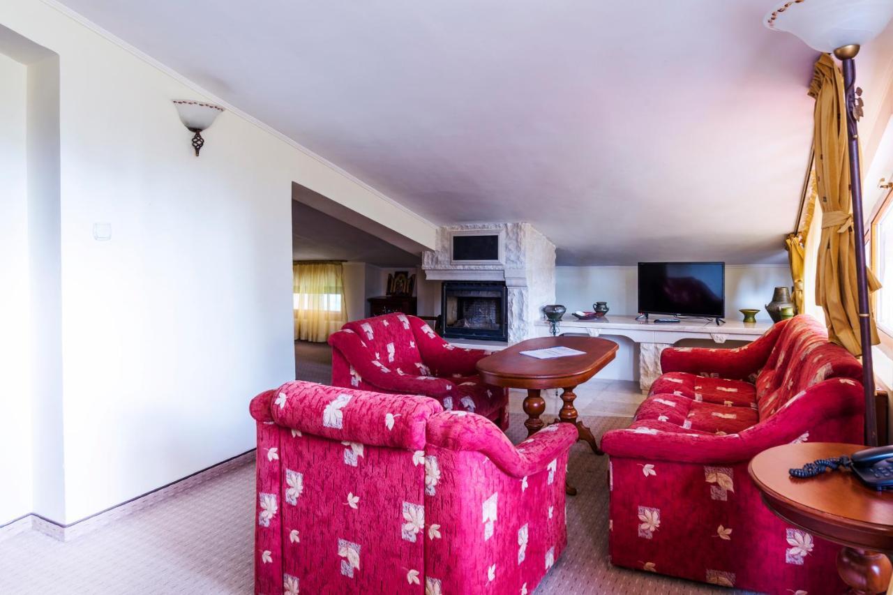 Elina Hotel Pamporovo Eksteriør billede